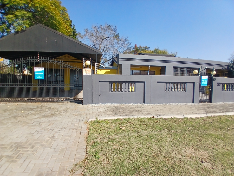 To Let commercial Property for Rent in Bodorp North West